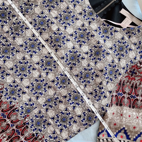 Forever 21 Contemporary Dress - Picture 3 of 6